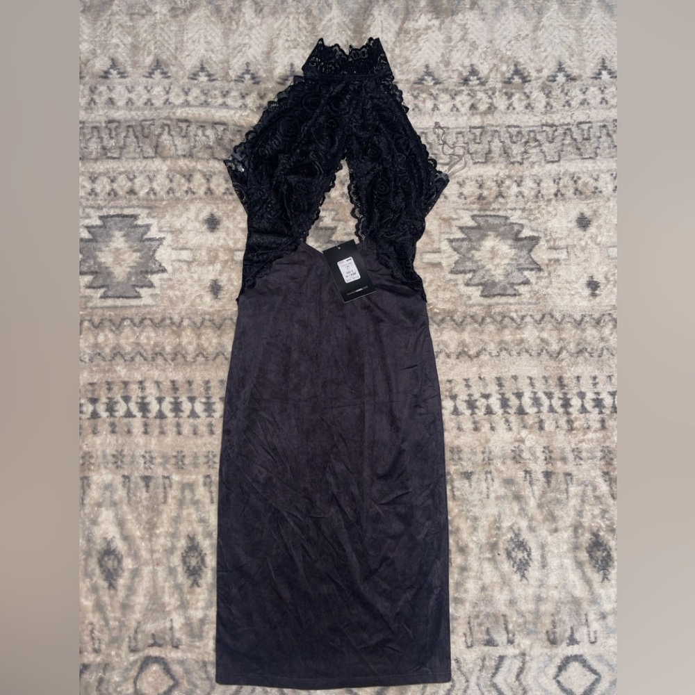 Fashion Nova Lovers Lace Dress- S